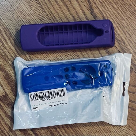 NWT 4 Silicone Remote Control Covers Streaming Device Remote Control Covers - Picture 2 of 6
